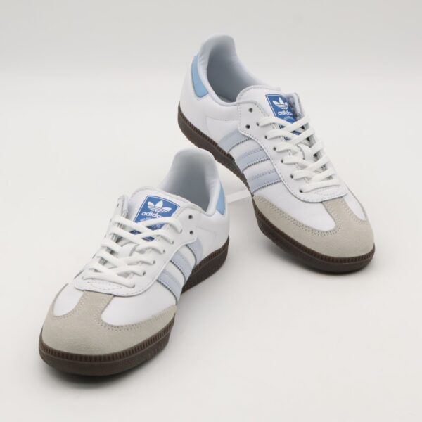 Three-Stripe Style Low-Tops