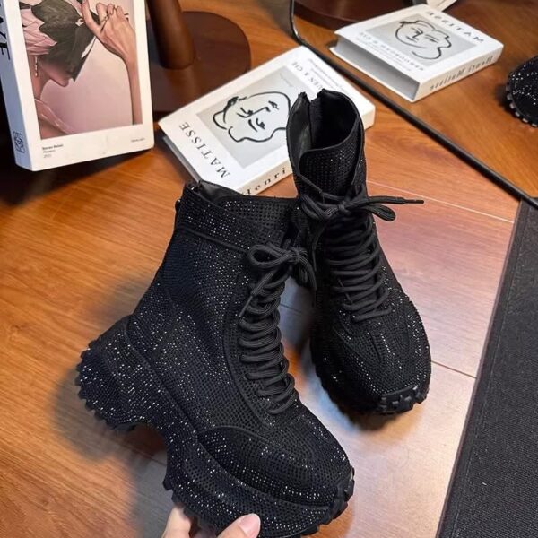 Noir Platform Boots