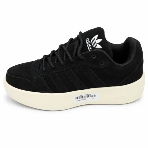 Noir Suede Platform