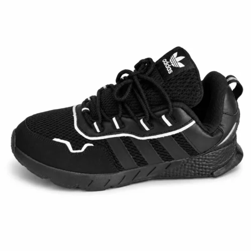 Stride Black Sneaker